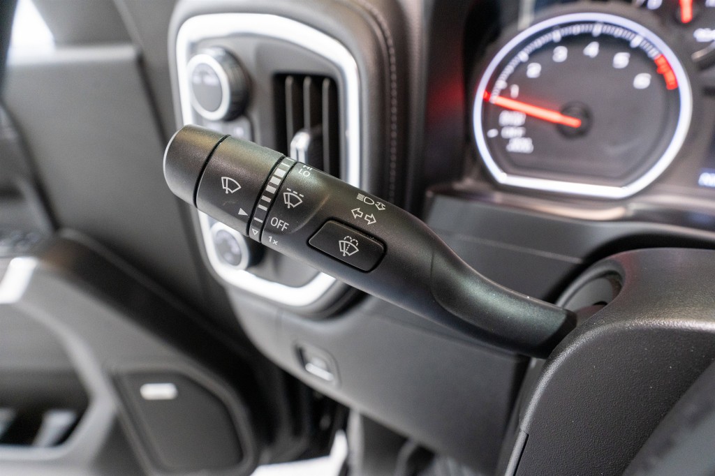 2020 Chevrolet Silverado 1500 Image 32