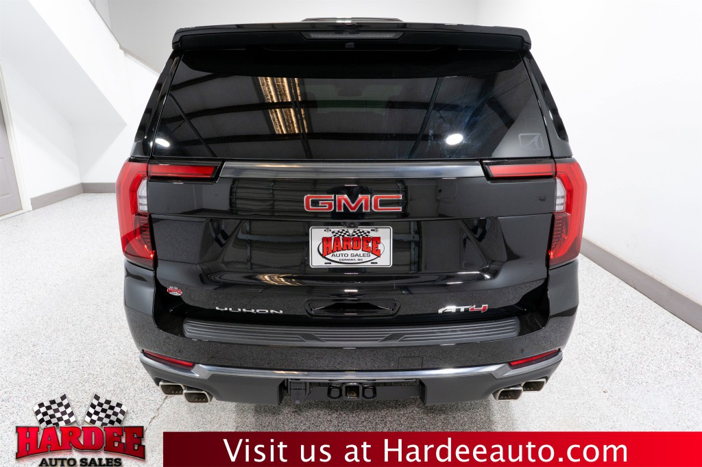 2026 GMC Yukon Image 4