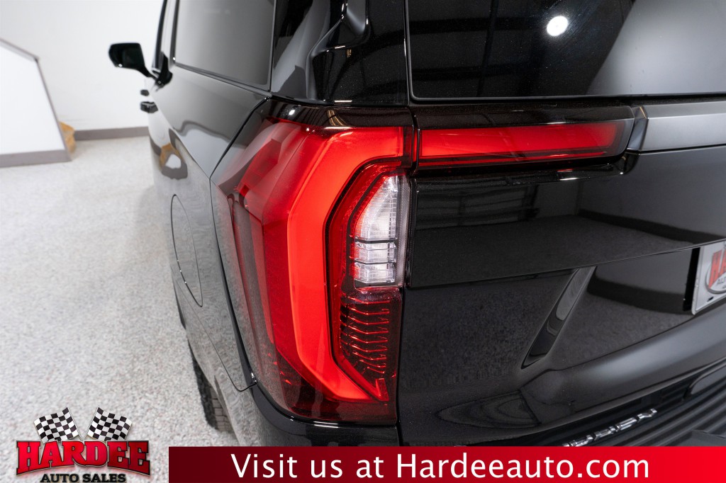 2026 GMC Yukon Image 9