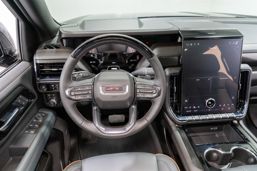 2026 GMC Yukon Image 12