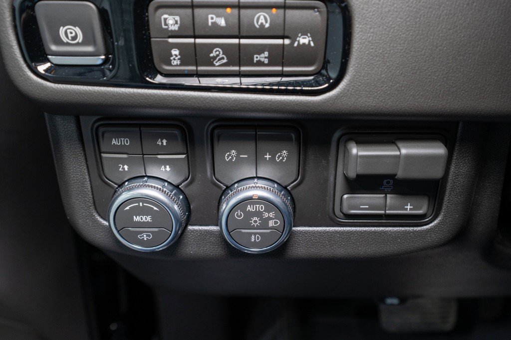 2026 GMC Yukon Image 31