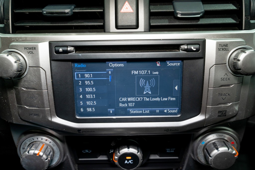 2014 Toyota 4Runner Image 17