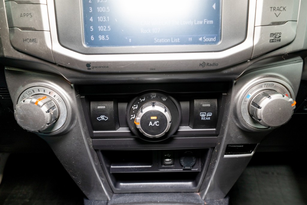 2014 Toyota 4Runner Image 21