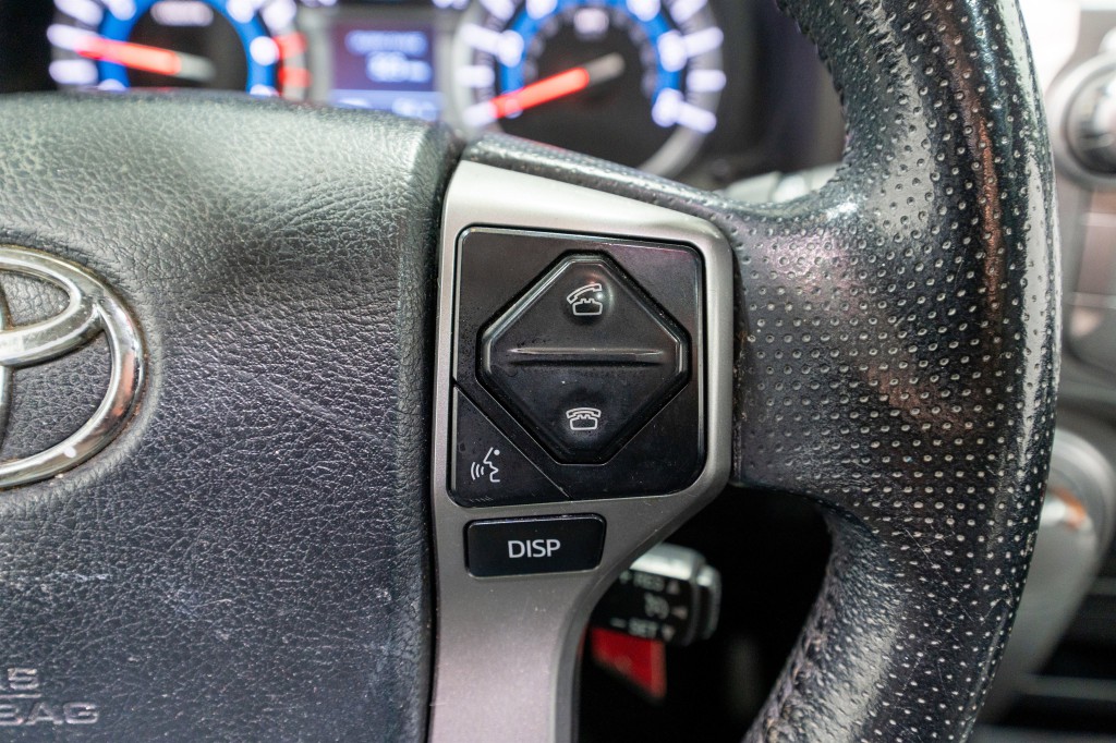 2014 Toyota 4Runner Image 25