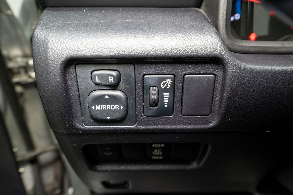 2014 Toyota 4Runner Image 30