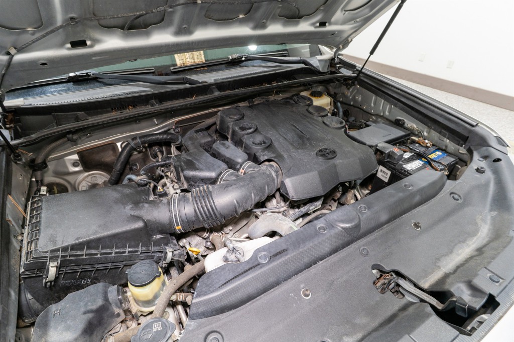 2014 Toyota 4Runner Image 35