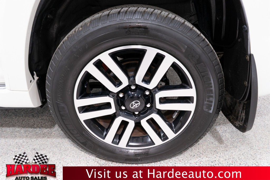 2018 Toyota 4Runner Image 10