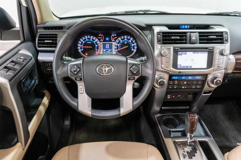 2018 Toyota 4Runner Image 12