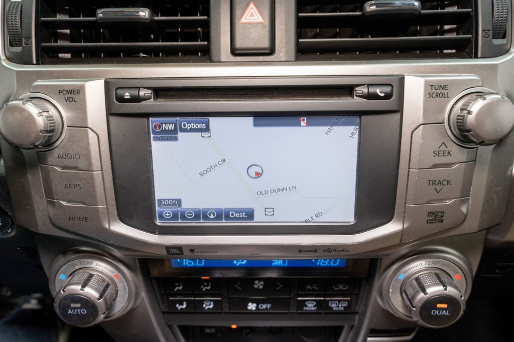 2018 Toyota 4Runner Image 18