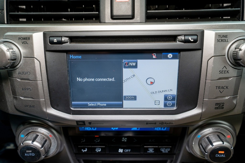 2018 Toyota 4Runner Image 19