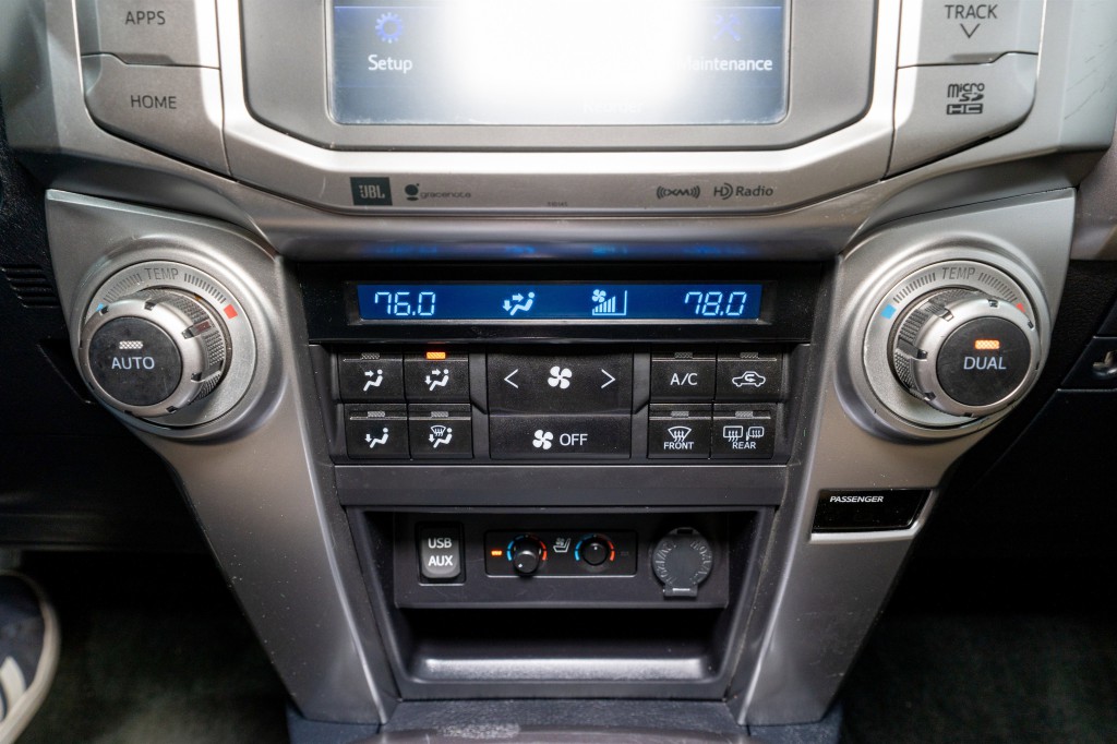 2018 Toyota 4Runner Image 23