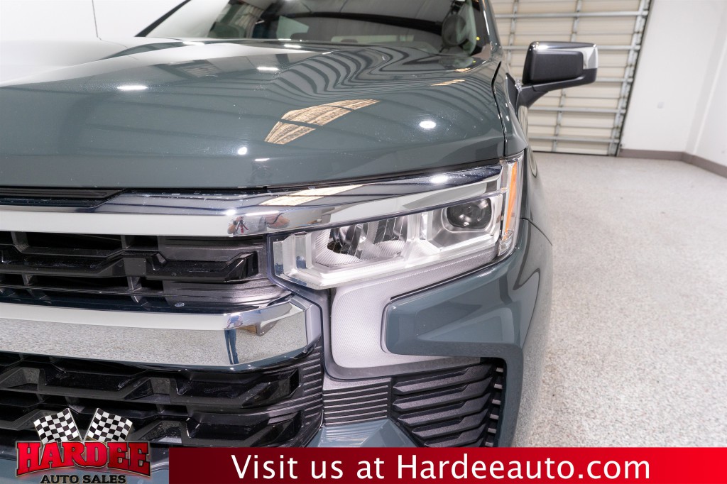 2025 Chevrolet Silverado 1500 Image 8