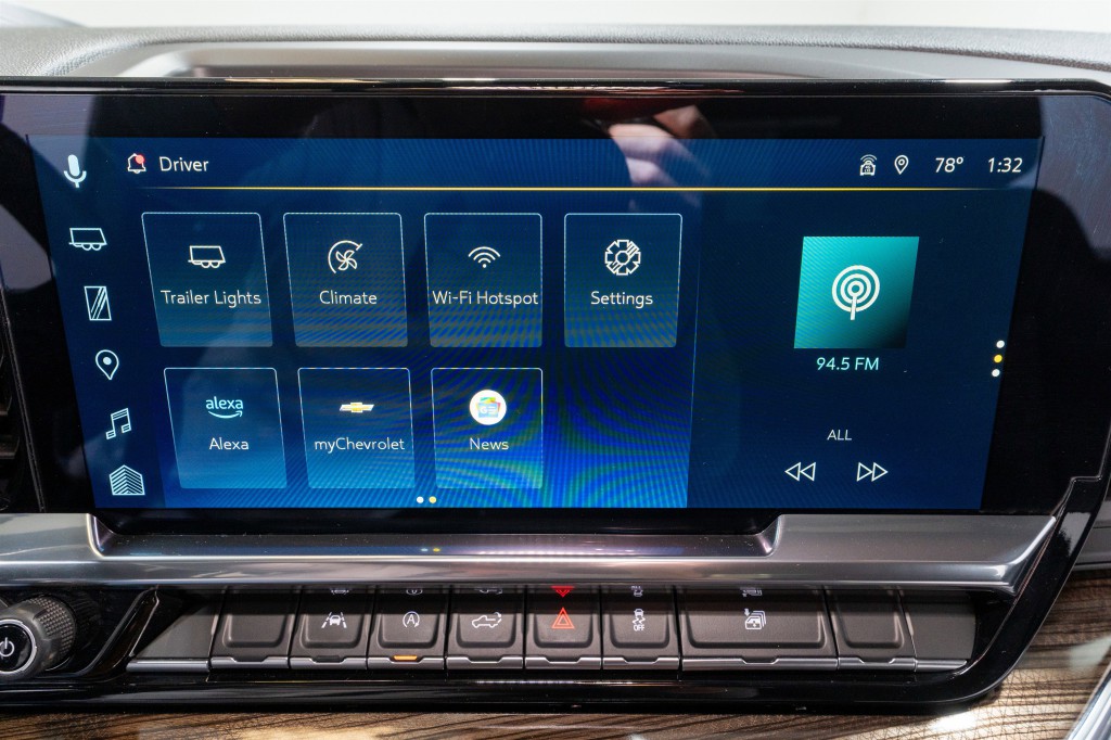 2025 Chevrolet Silverado 1500 Image 17