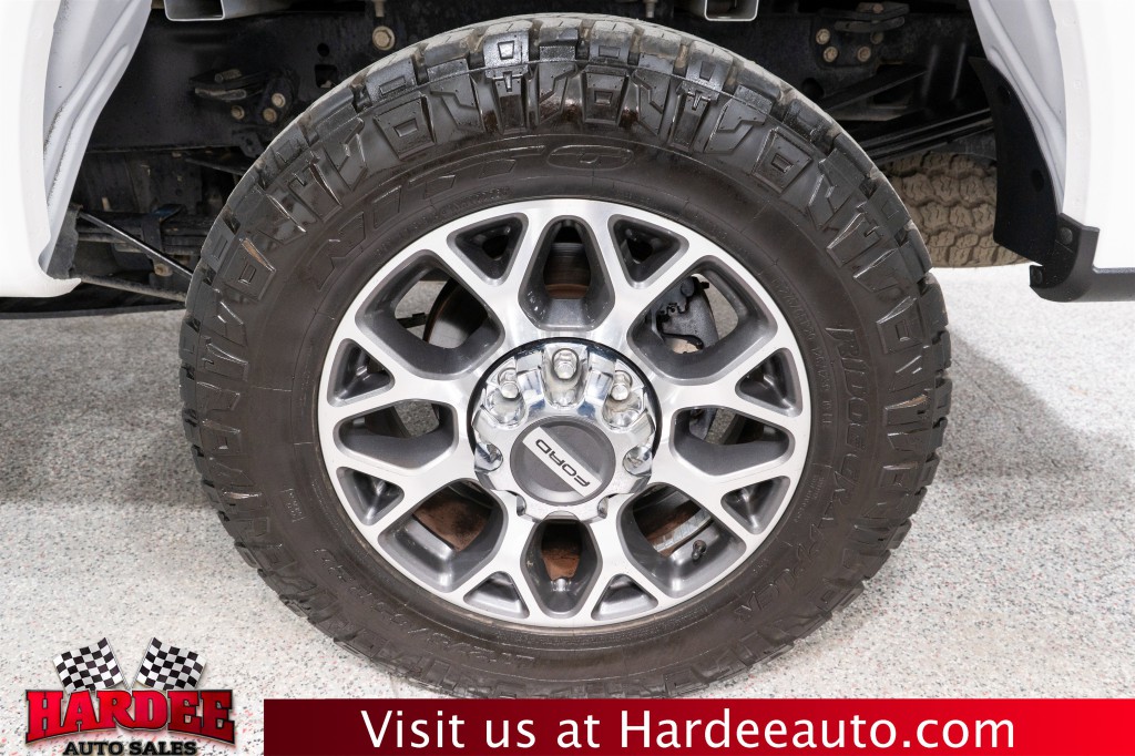 2022 Ford F-350 Image 10