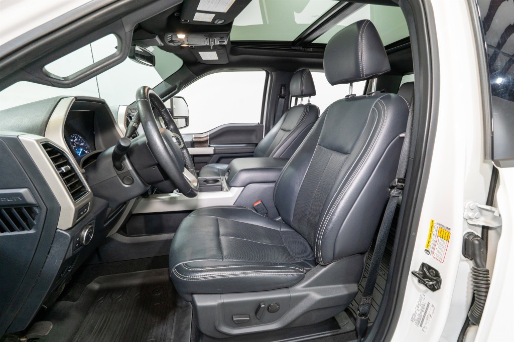 2022 Ford F-350 Image 19