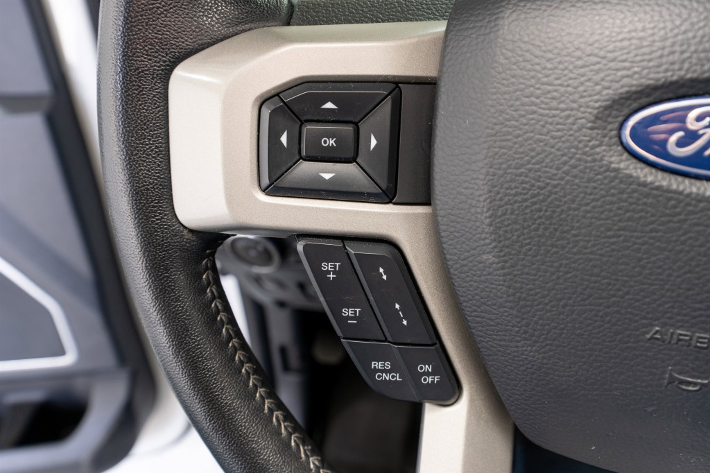 2022 Ford F-350 Image 32