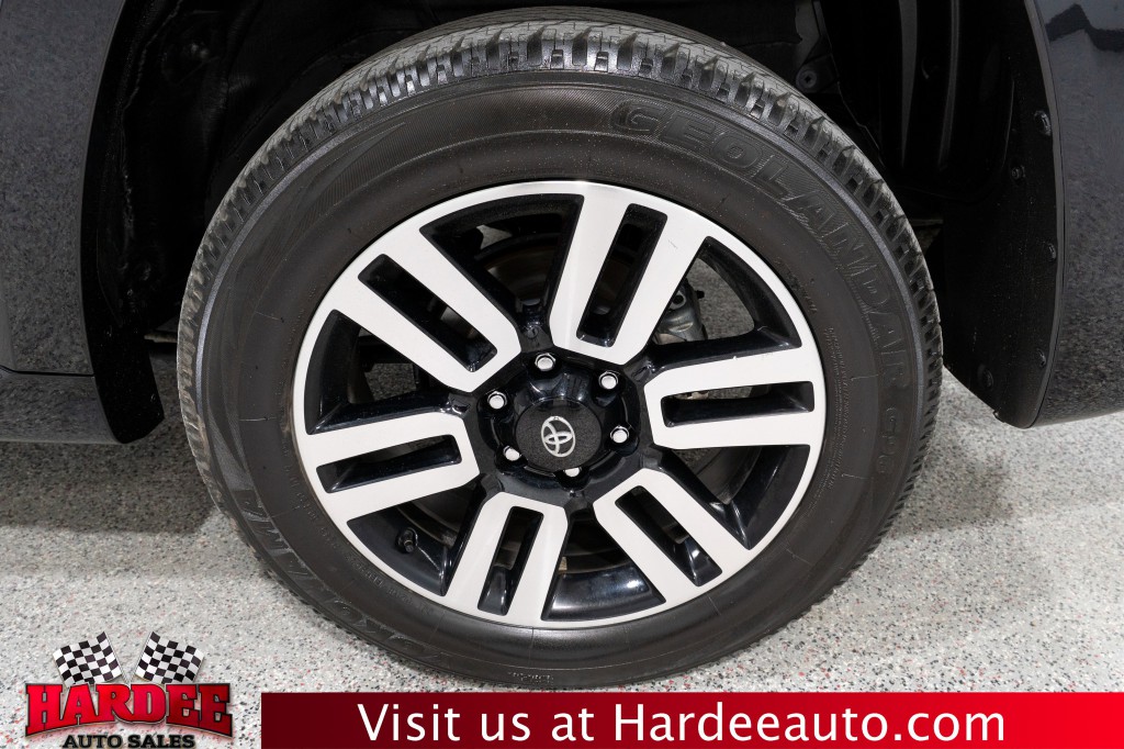 2024 Toyota 4Runner Image 10