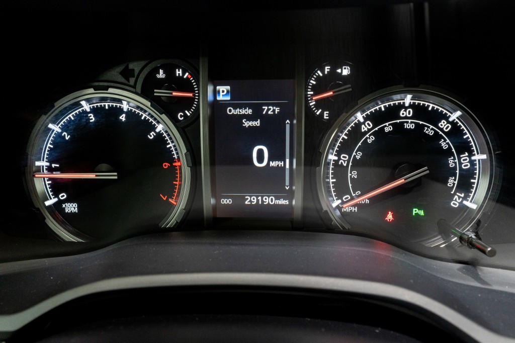 2024 Toyota 4Runner Image 25