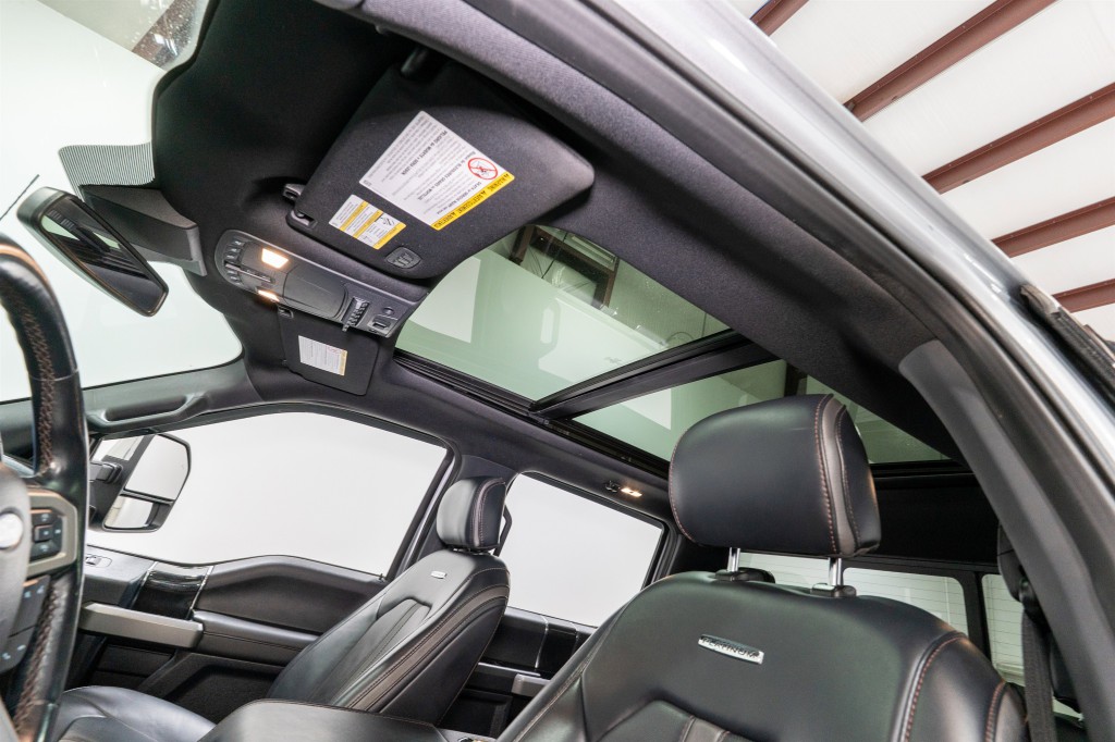 2022 Ford F-250 Image 19