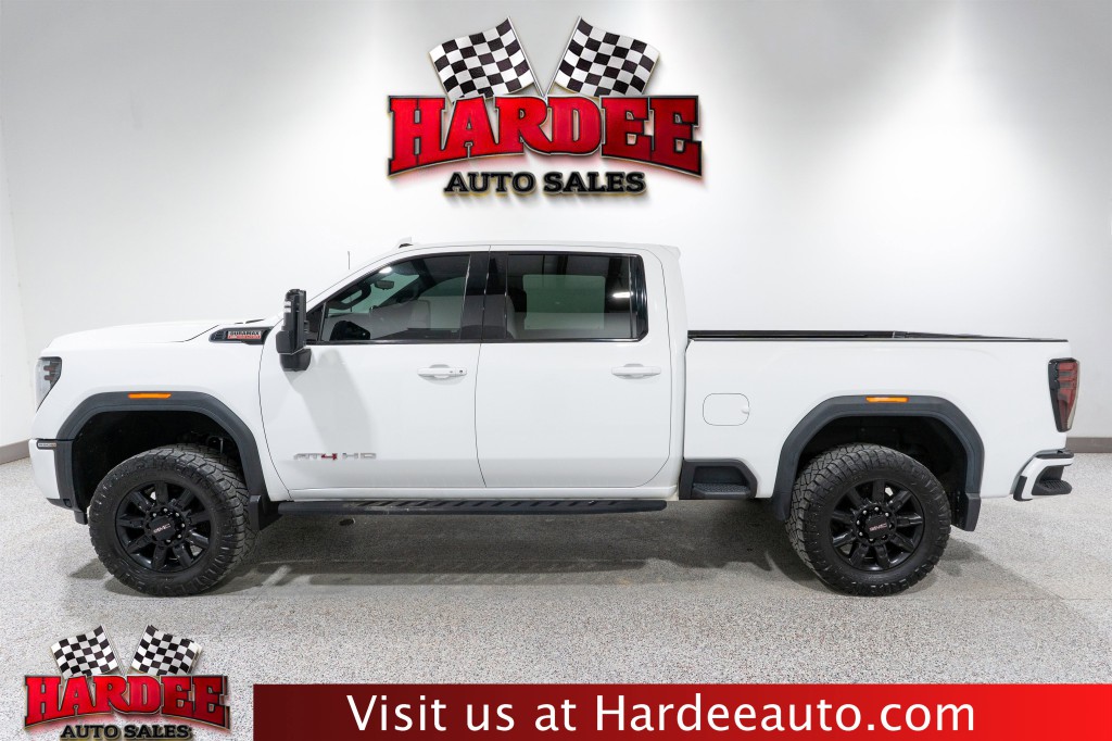 2024 GMC Sierra 2500 Image 1