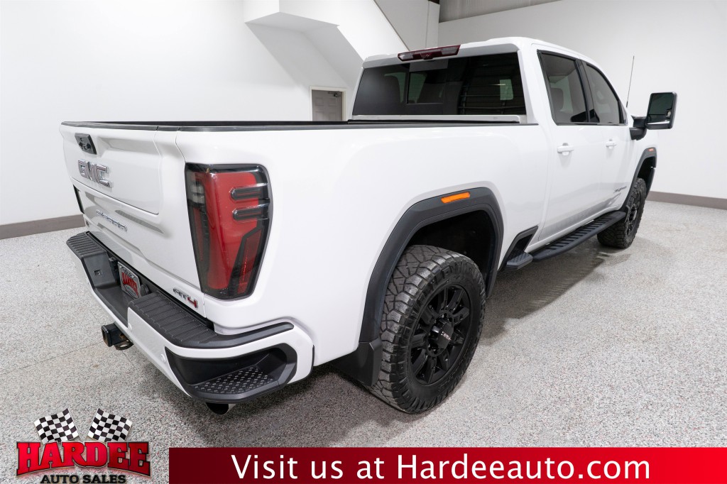 2024 GMC Sierra 2500 Image 5