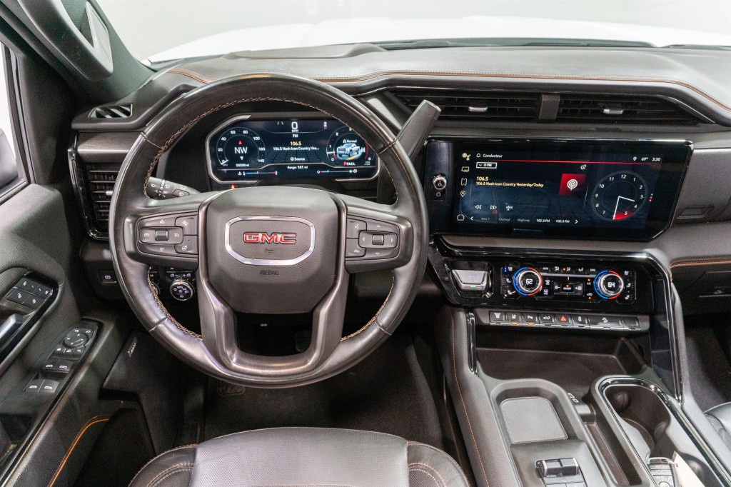 2024 GMC Sierra 2500 Image 13