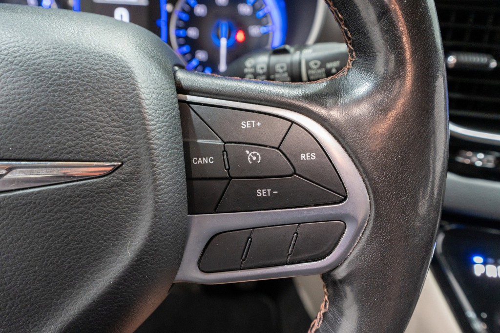 2020 Chrysler Pacifica Image 22