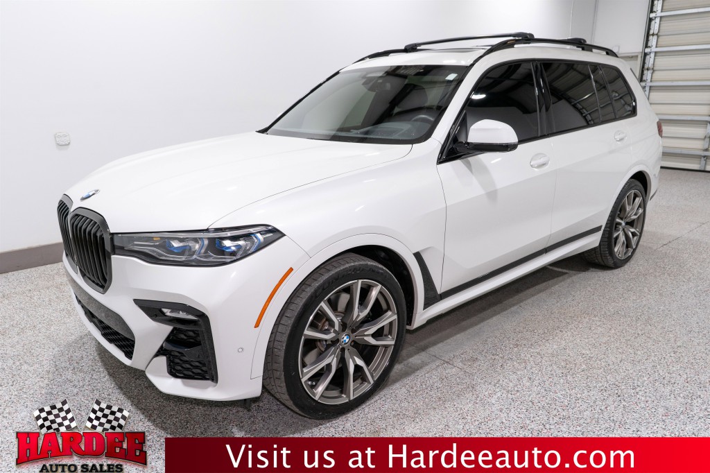 2022 BMW X7 Image 2