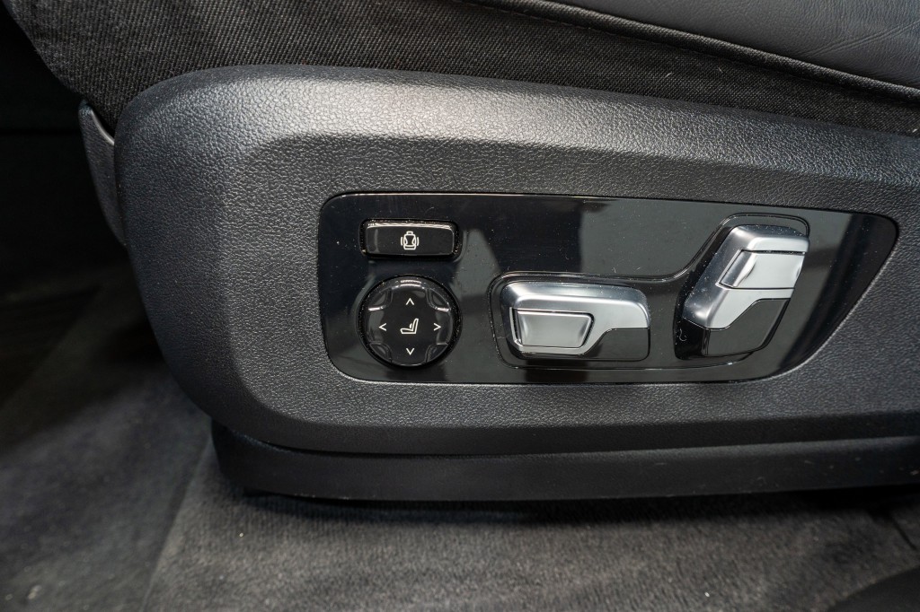 2022 BMW X7 Image 18