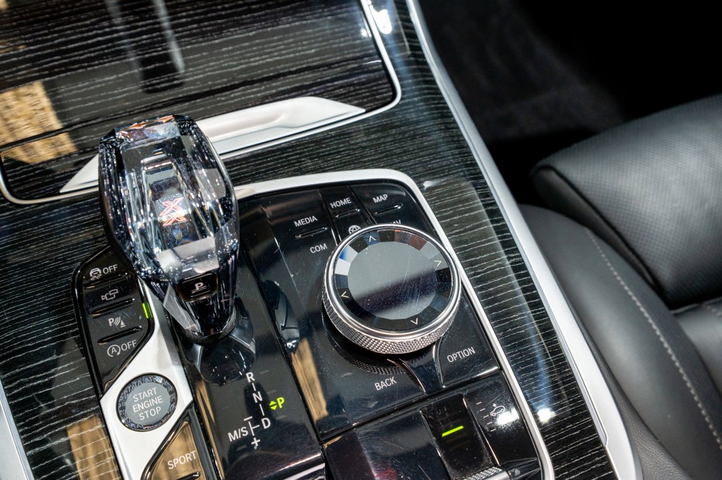 2022 BMW X7 Image 27