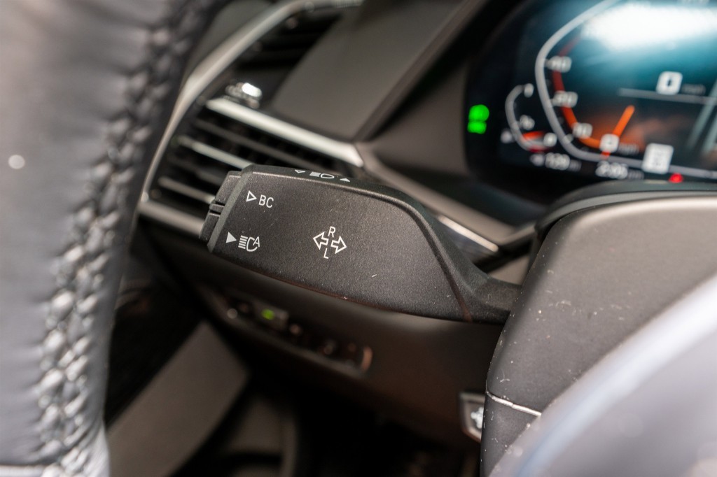 2022 BMW X7 Image 32