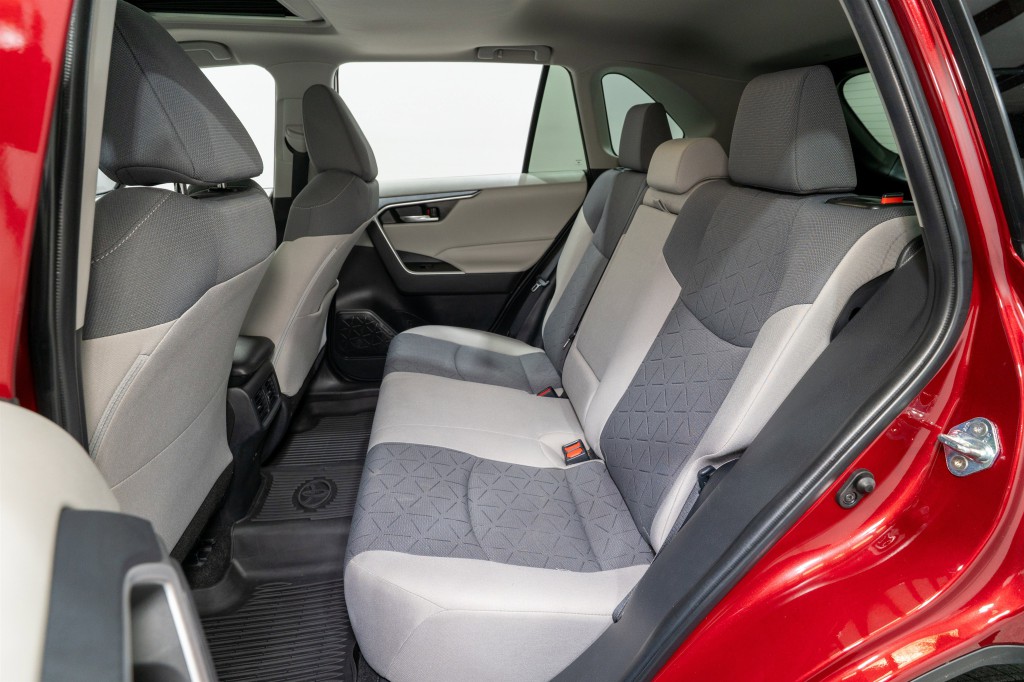 2022 Toyota Rav4 Image 30