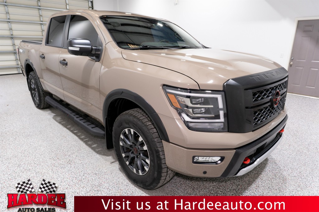 2024 Nissan Titan Image 6