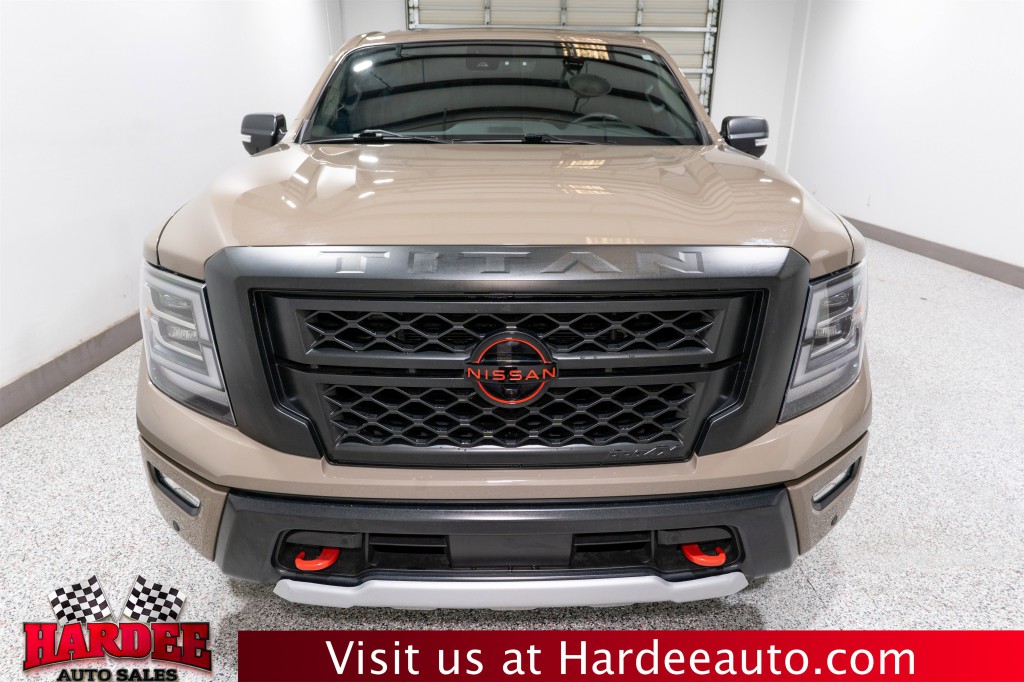 2024 Nissan Titan Image 7