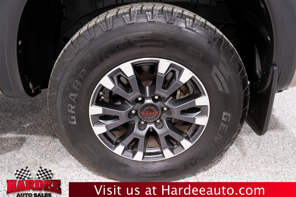 2024 Nissan Titan Image 10