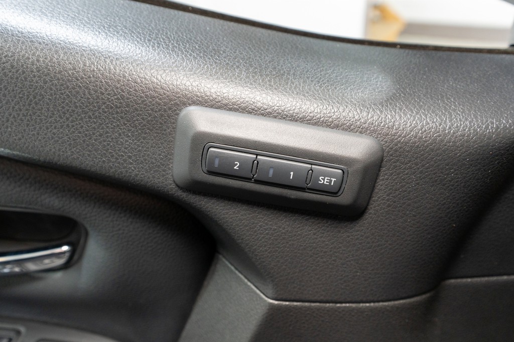 2024 Nissan Titan Image 16