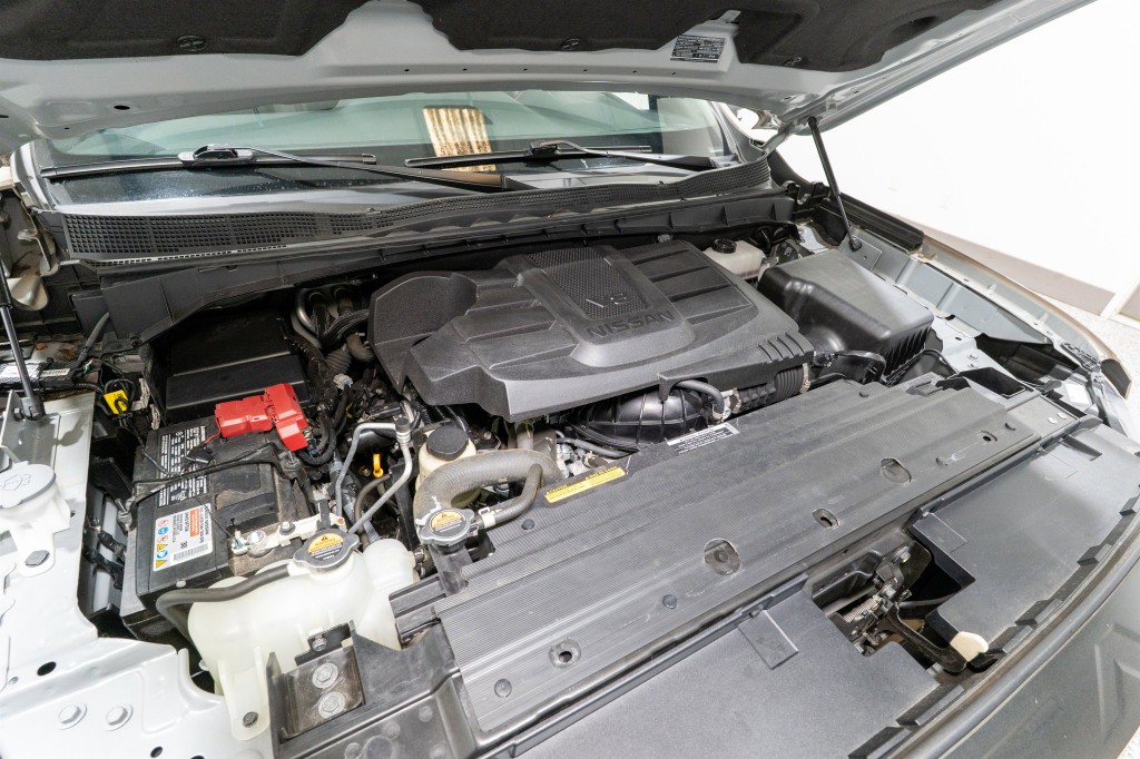 2024 Nissan Titan Image 38