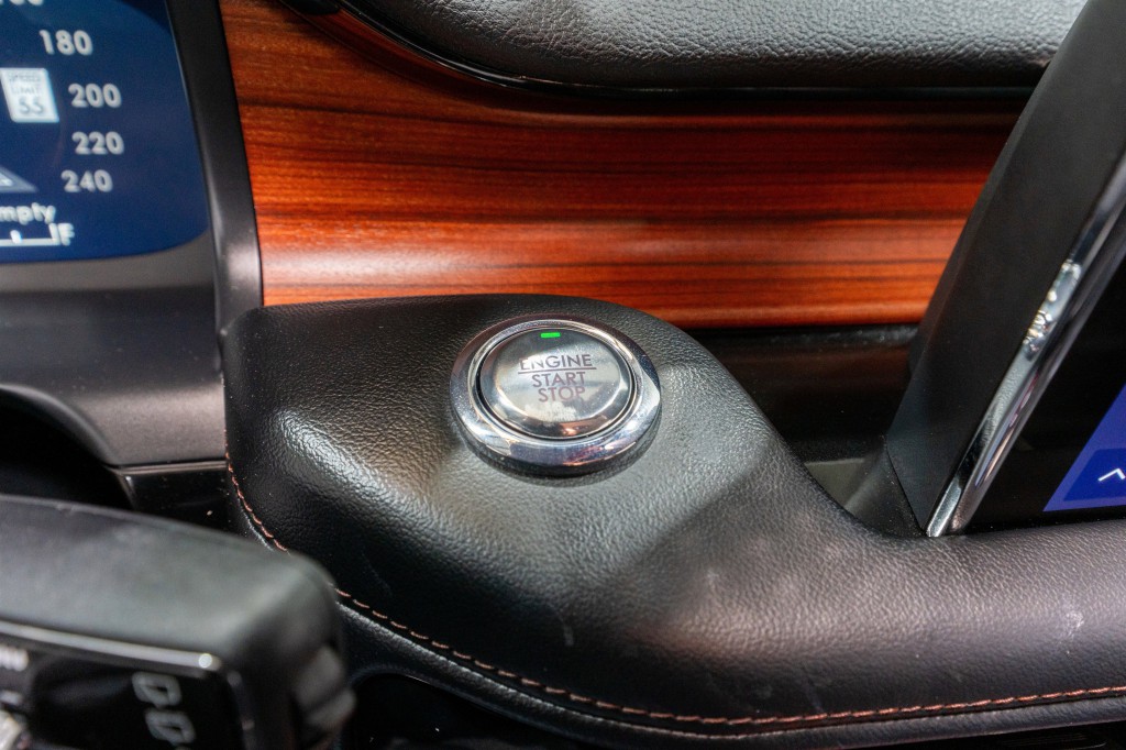 2024 Lincoln Aviator Image 26