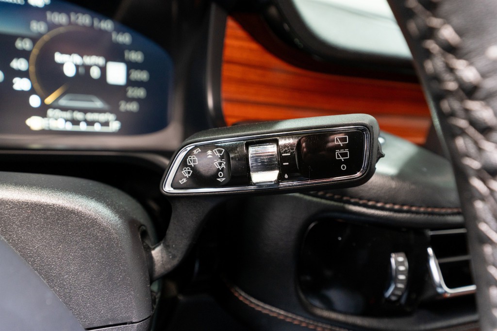 2024 Lincoln Aviator Image 30