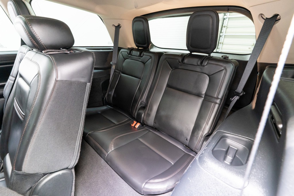 2024 Lincoln Aviator Image 34