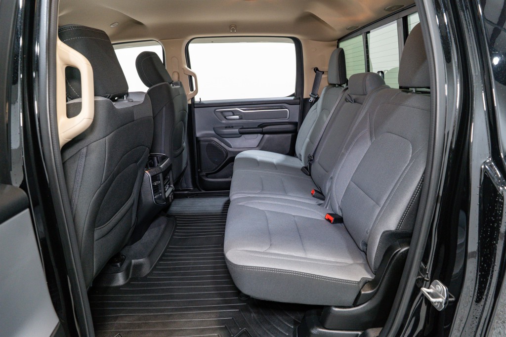 2019 RAM 1500 Image 30