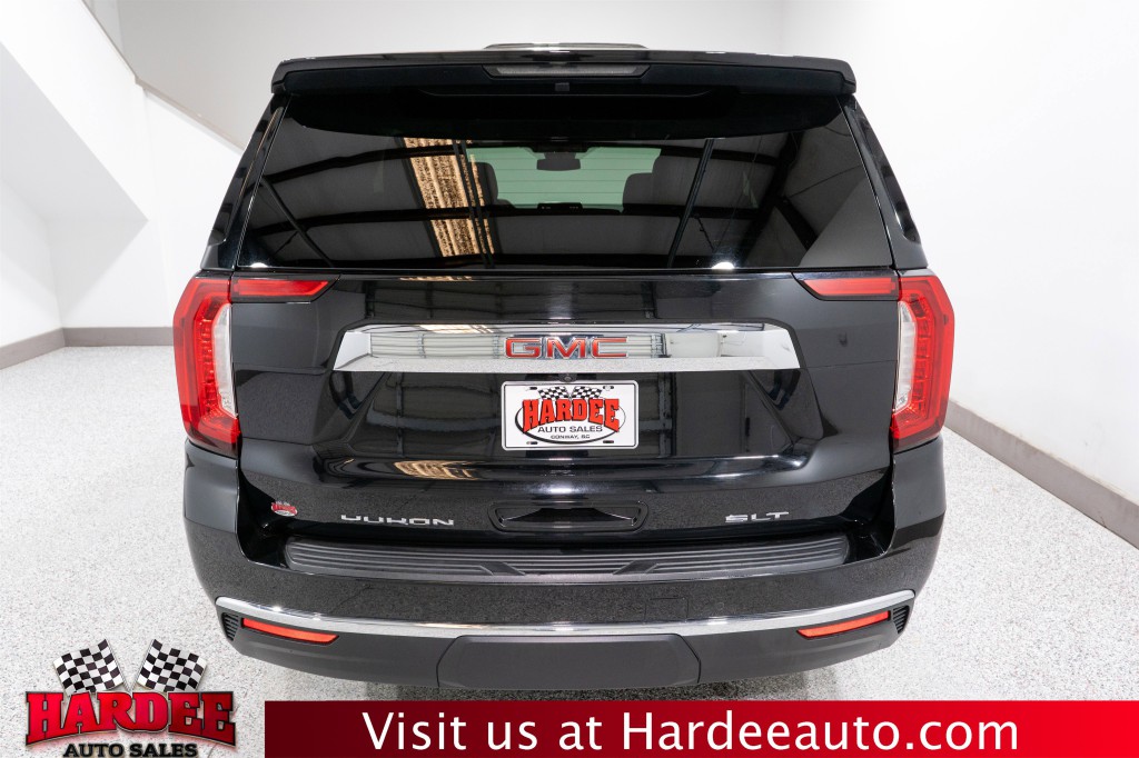 2023 GMC Yukon Image 4