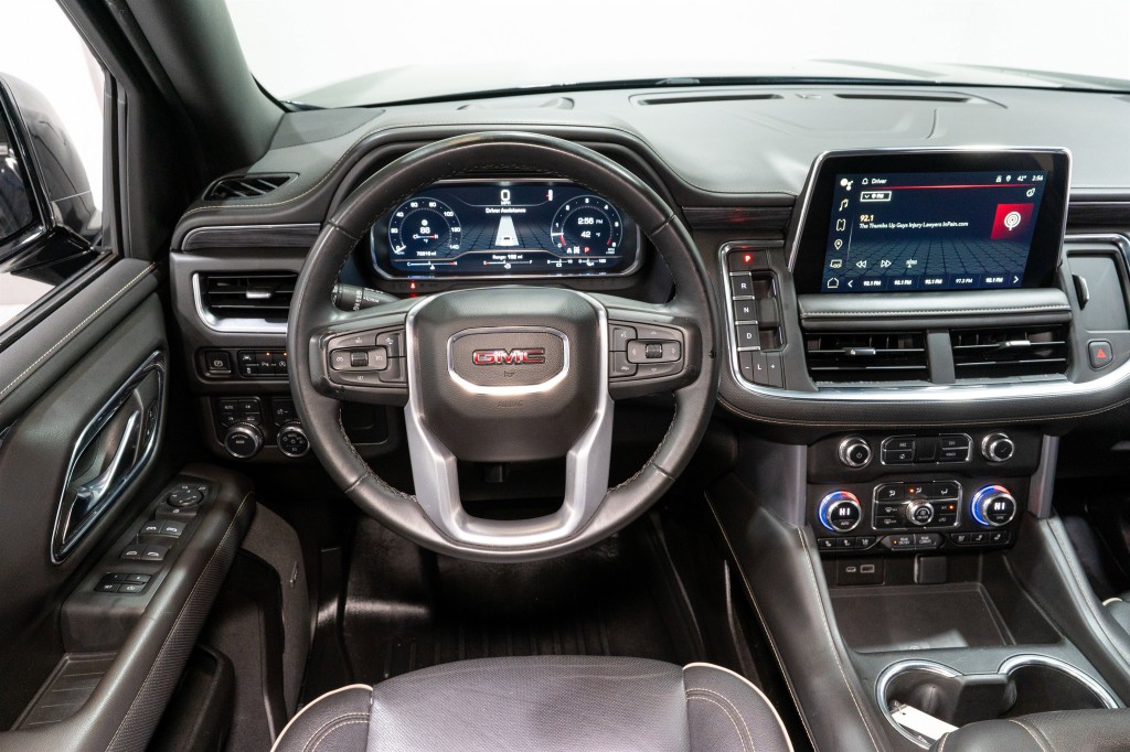 2023 GMC Yukon Image 11