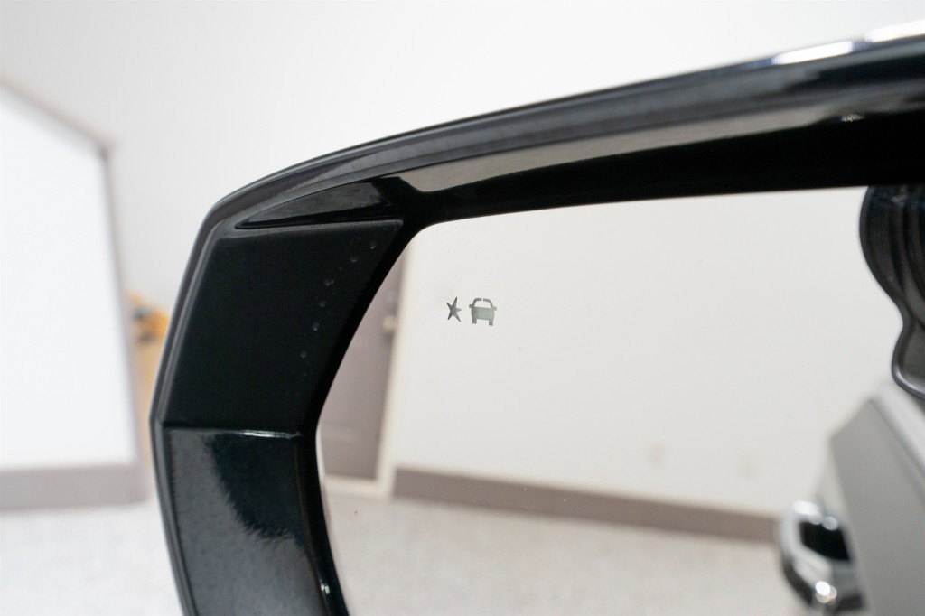 2023 GMC Yukon Image 13