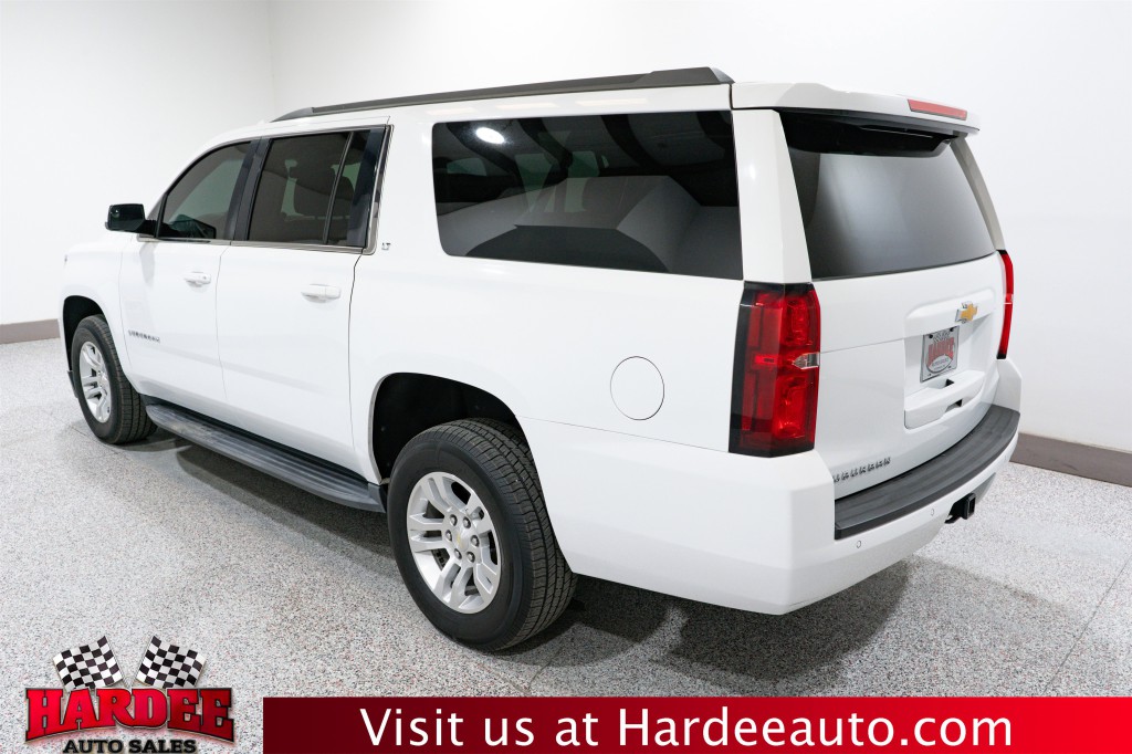 2018 Chevrolet Suburban Image 3