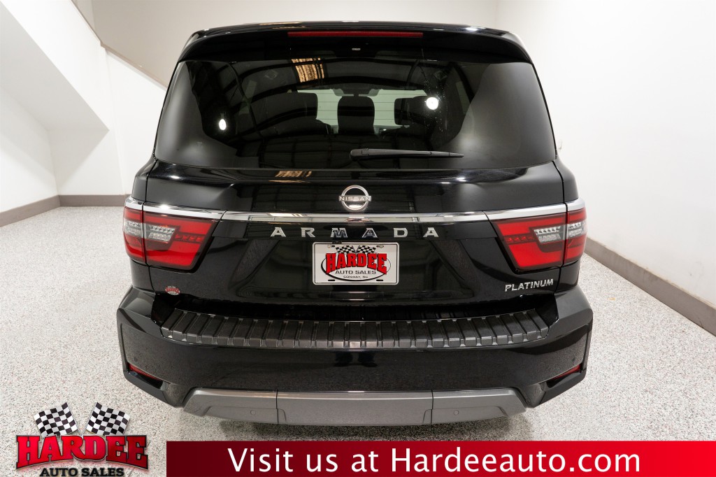 2021 Nissan Armada Image 4
