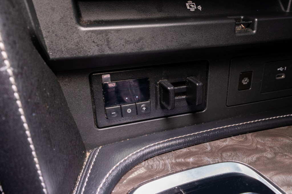 2021 Nissan Armada Image 24