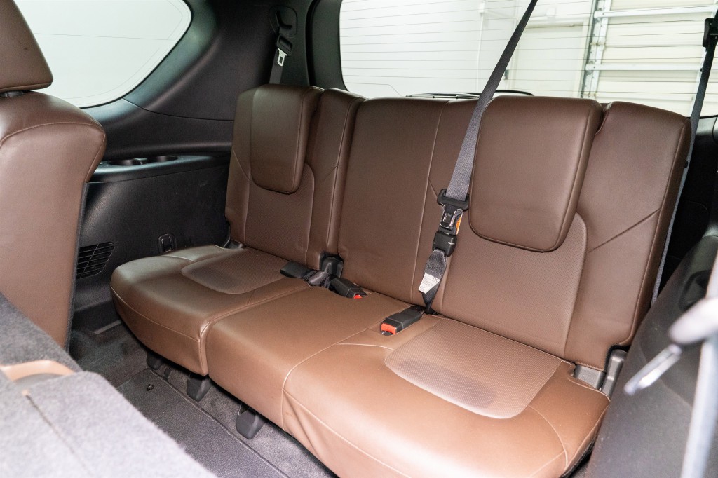 2021 Nissan Armada Image 38