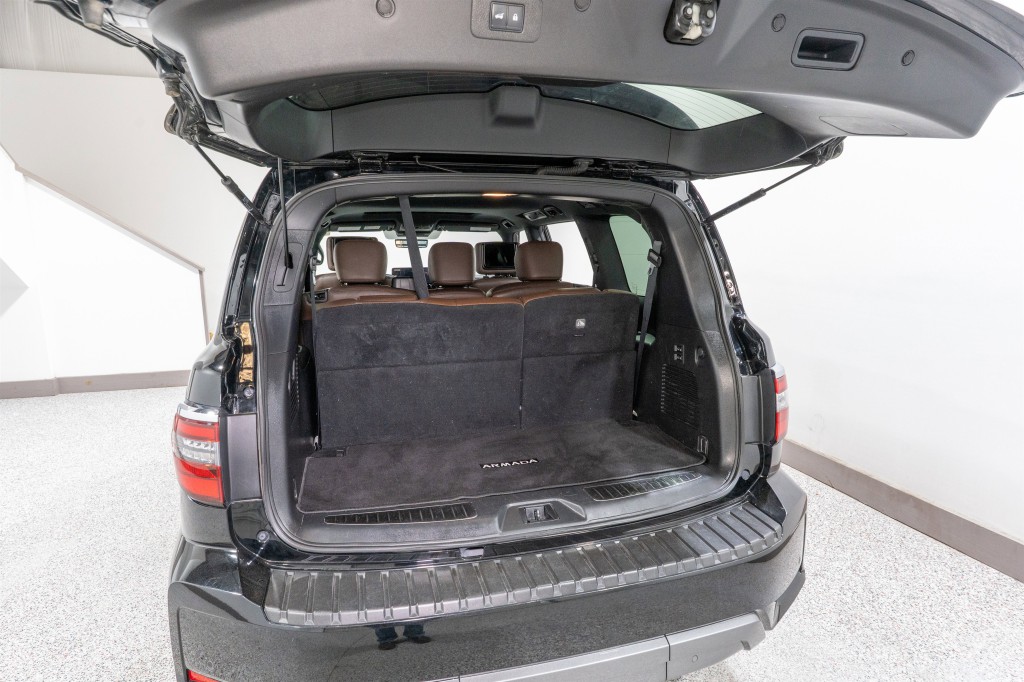 2021 Nissan Armada Image 39