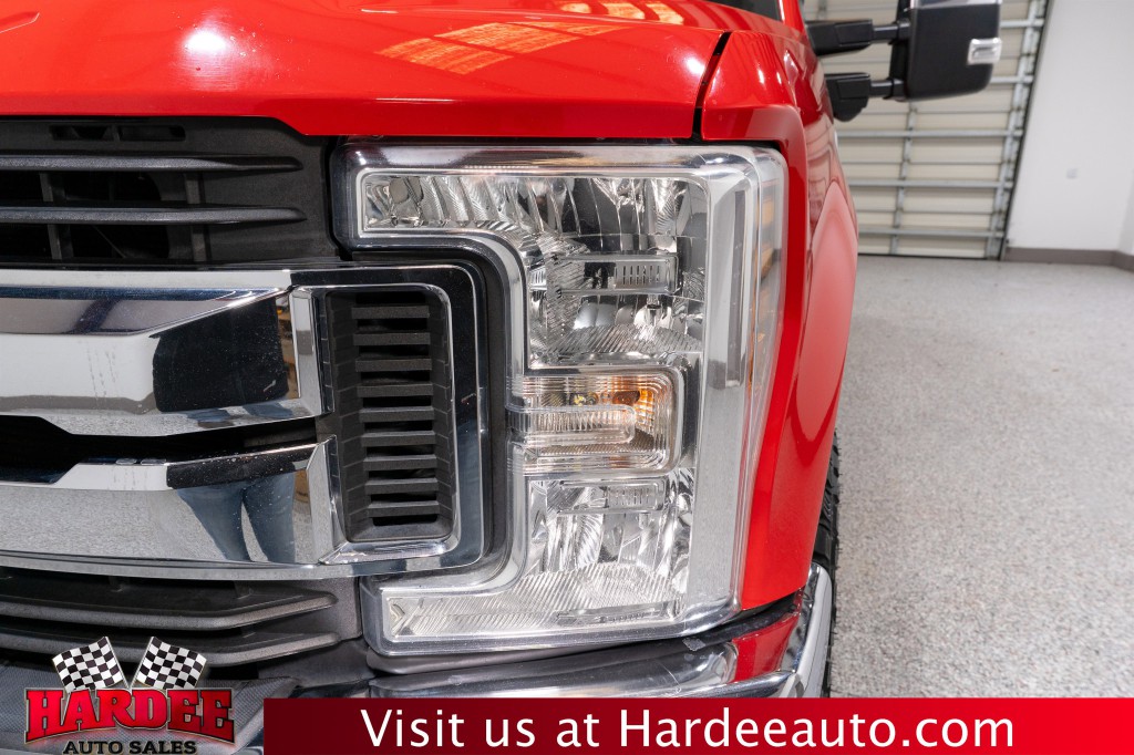 2018 Ford F-250 Image 8